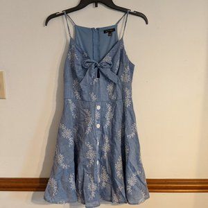blue with white embroidered design spaghetti strap mini dress size 5 like new